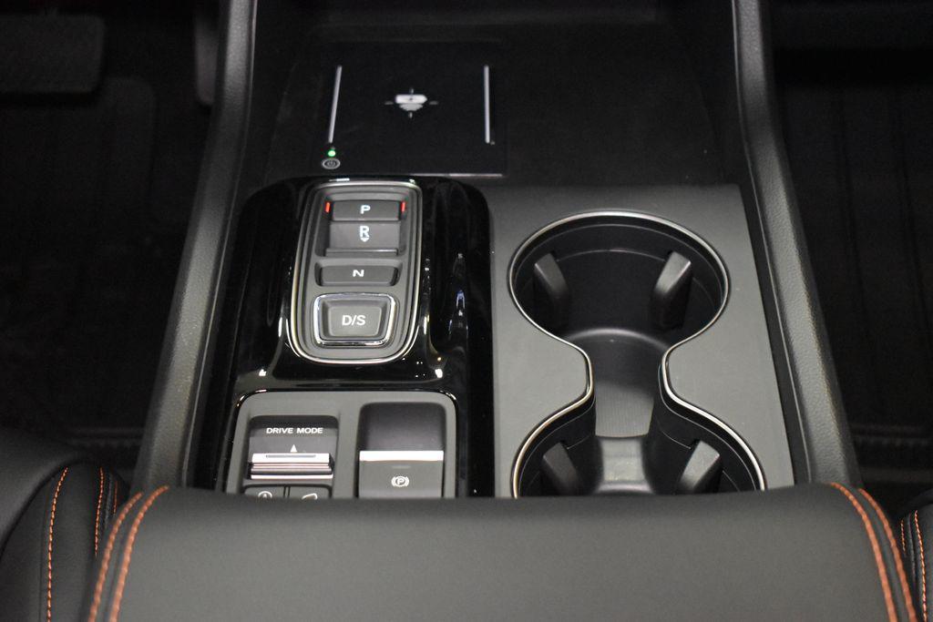 new 2025 Honda Pilot car, priced at $48,980