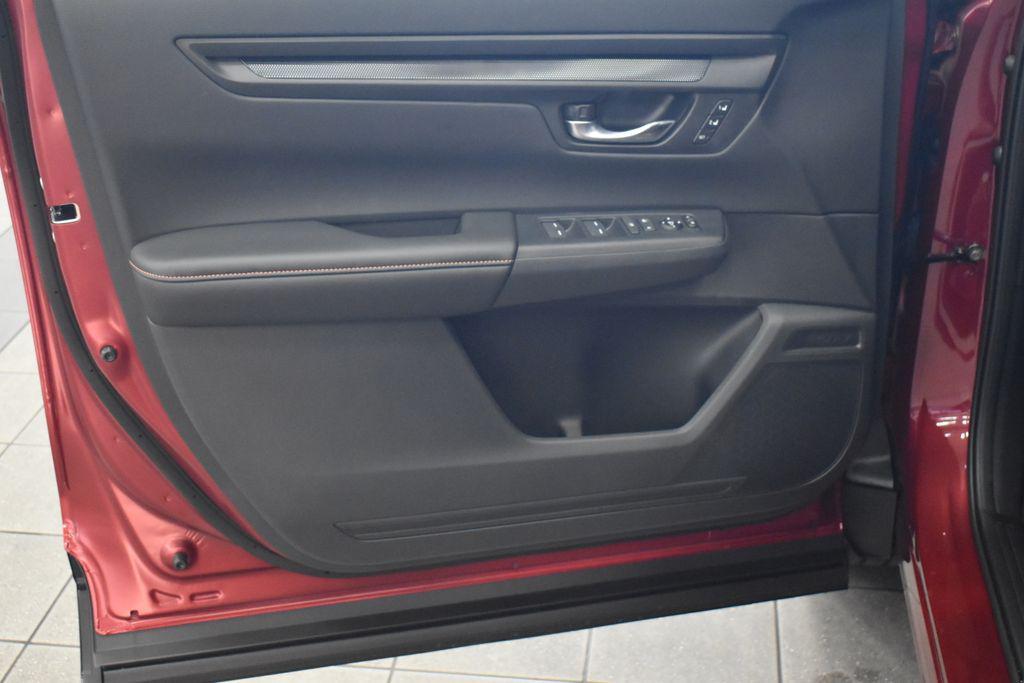 new 2026 Honda CR-V Hybrid car, priced at $40,325