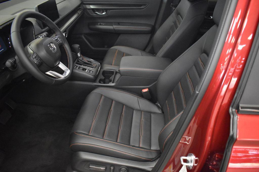 new 2026 Honda CR-V Hybrid car, priced at $40,325