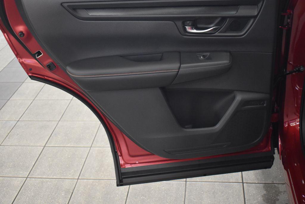 new 2026 Honda CR-V Hybrid car, priced at $40,325