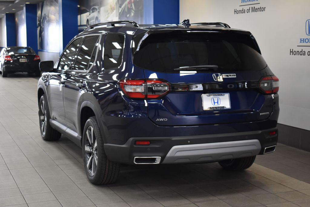 new 2025 Honda Pilot car, priced at $49,445