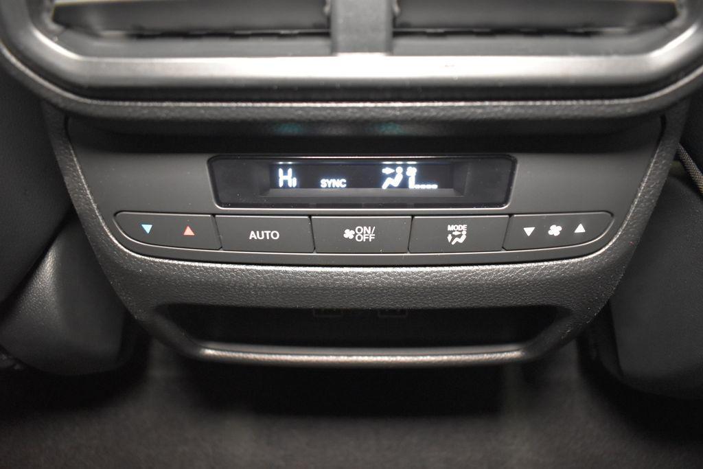 new 2025 Honda Pilot car, priced at $49,445