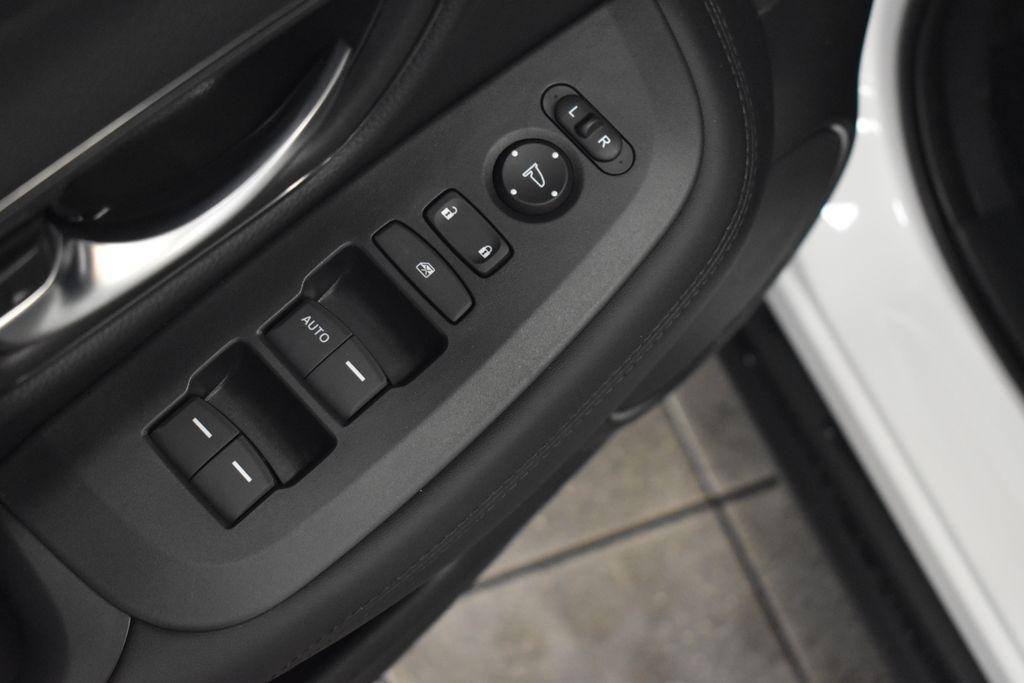 new 2026 Honda HR-V car, priced at $28,505