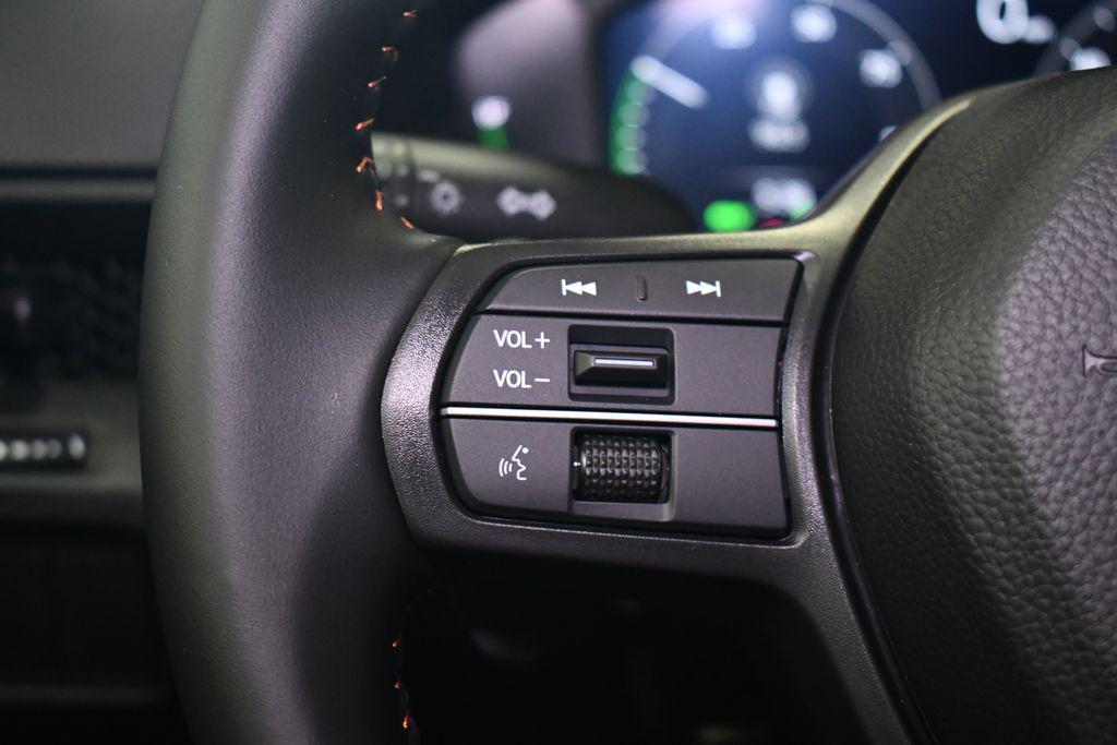 new 2026 Honda CR-V Hybrid car, priced at $39,670