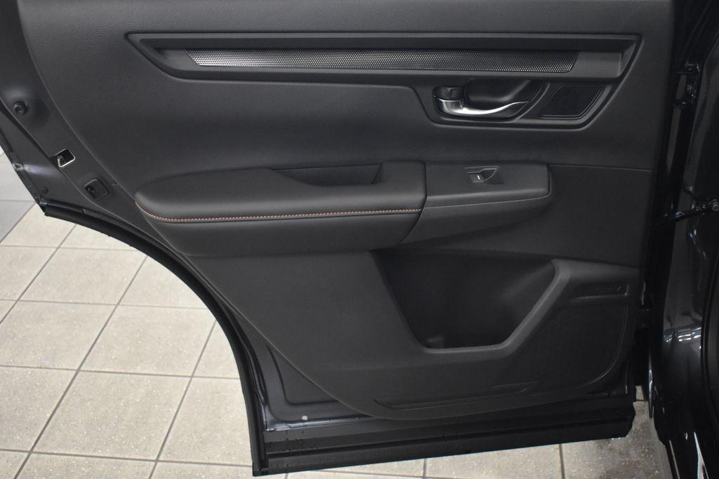 new 2026 Honda CR-V Hybrid car, priced at $41,675