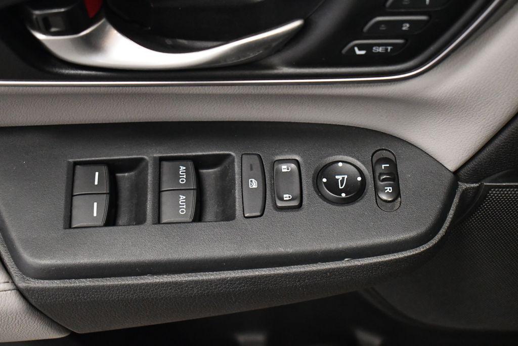 used 2017 Honda CR-V car, priced at $16,550