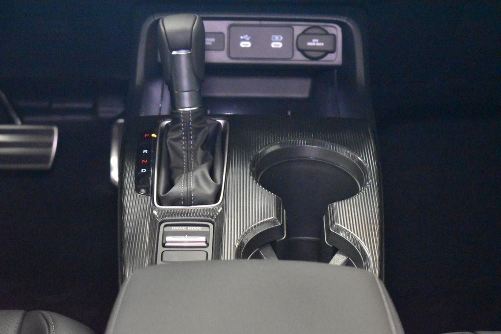 new 2026 Honda Civic Hybrid car, priced at $32,195