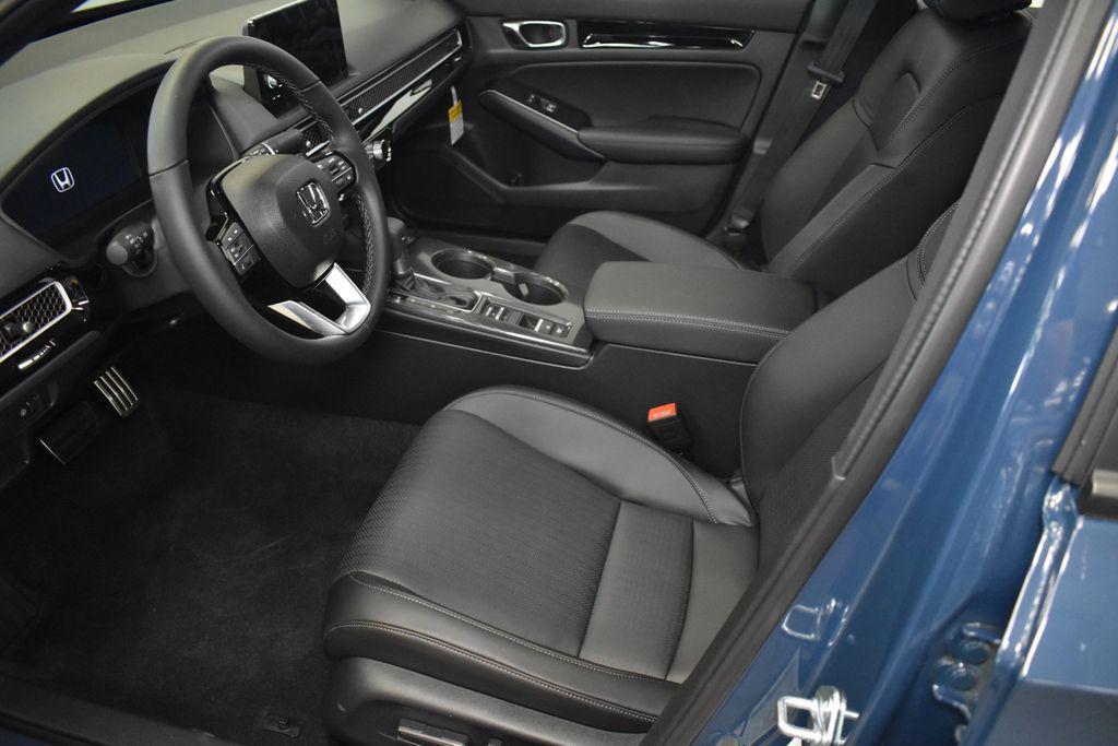 new 2026 Honda Civic Hybrid car, priced at $32,195