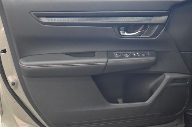 new 2026 Honda CR-V Hybrid car, priced at $40,650