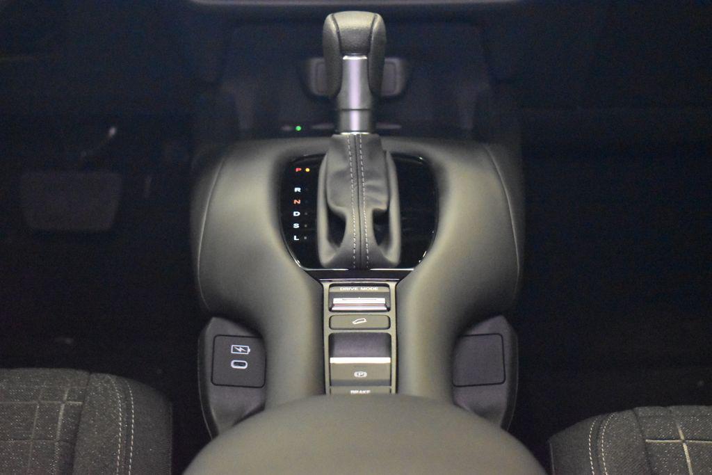 new 2026 Honda HR-V car, priced at $28,605