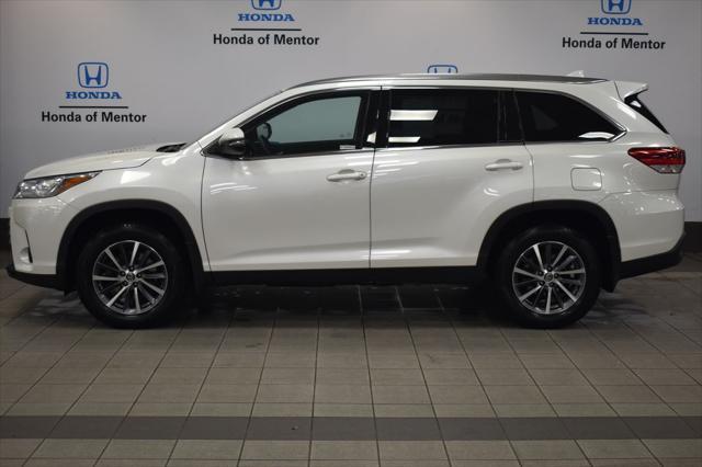 used 2019 Toyota Highlander car, priced at $23,250