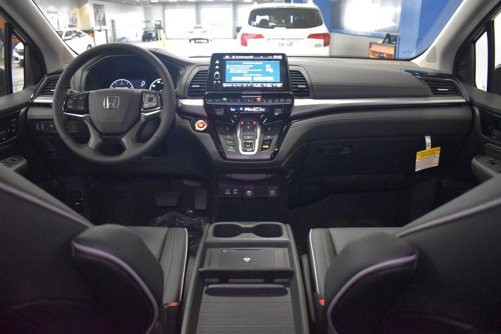 new 2026 Honda Odyssey car, priced at $45,740