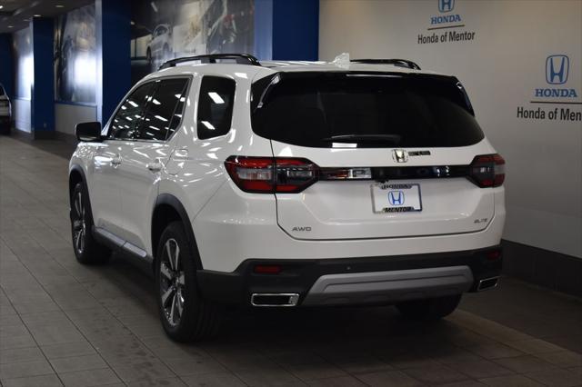 new 2025 Honda Pilot car, priced at $54,985