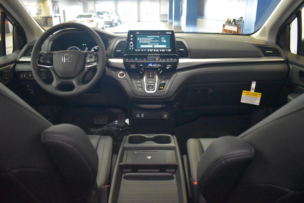new 2026 Honda Odyssey car, priced at $44,290