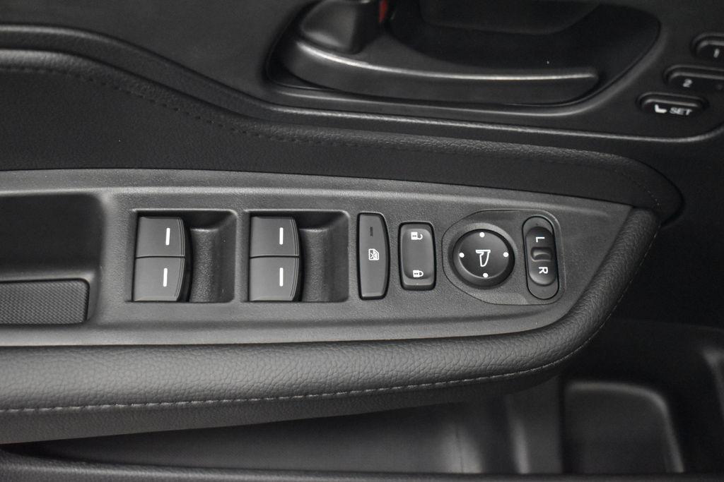 new 2026 Honda Odyssey car, priced at $44,290