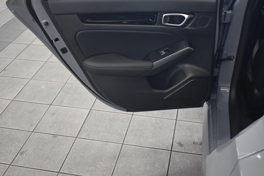 new 2026 Honda Civic Hybrid car, priced at $31,995