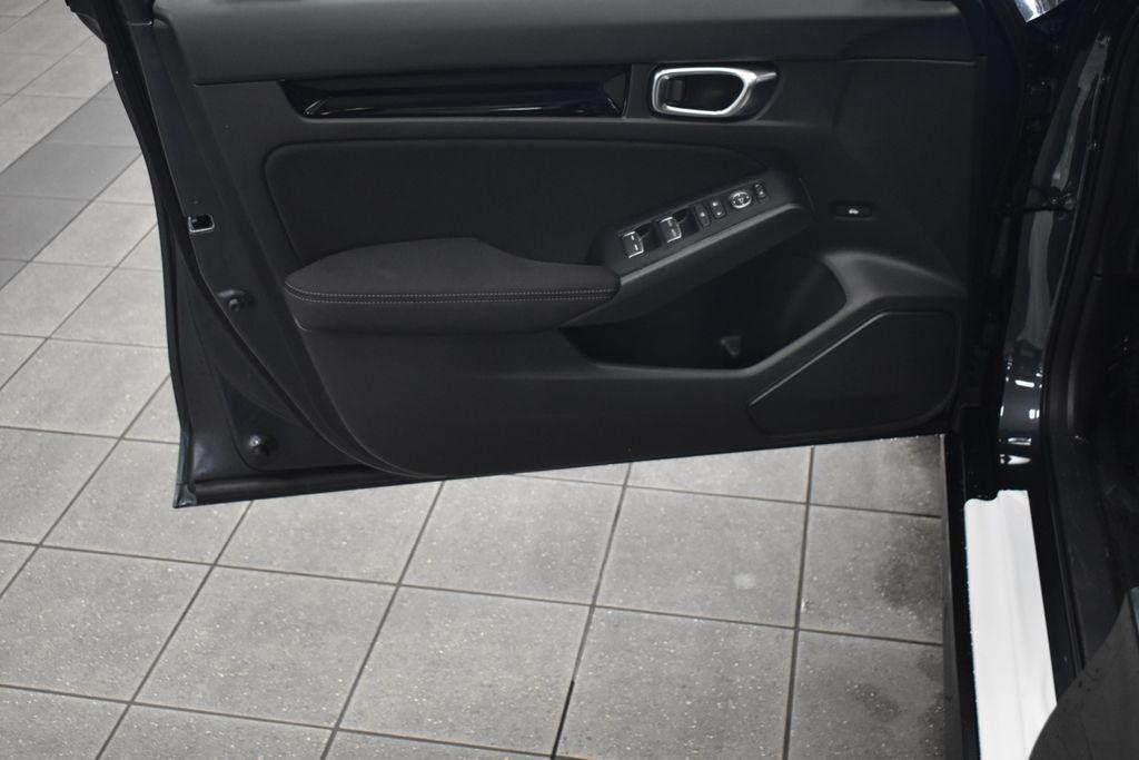 new 2026 Honda Civic Hybrid car, priced at $29,140