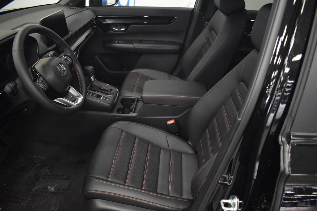 new 2026 Honda CR-V Hybrid car, priced at $43,700