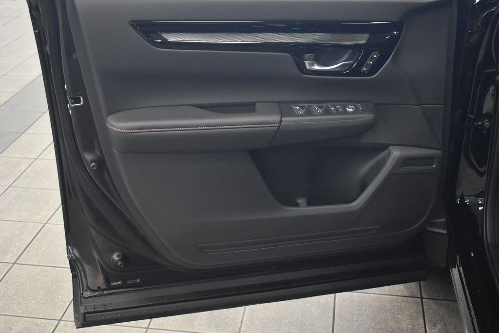 new 2026 Honda CR-V Hybrid car, priced at $43,700