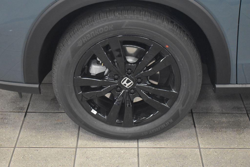 new 2026 Honda HR-V car, priced at $31,405