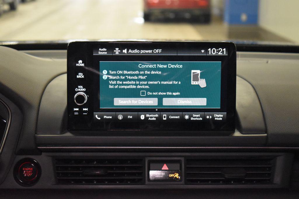 new 2025 Honda Pilot car, priced at $50,895