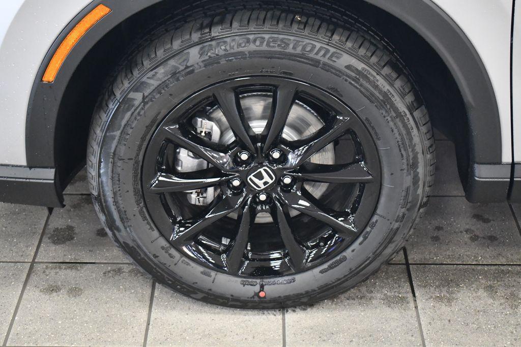 new 2026 Honda CR-V Hybrid car, priced at $39,725