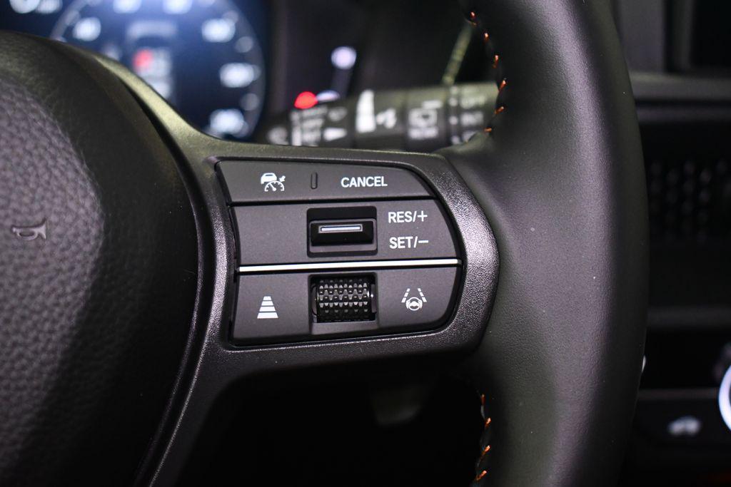 new 2026 Honda CR-V Hybrid car, priced at $39,725