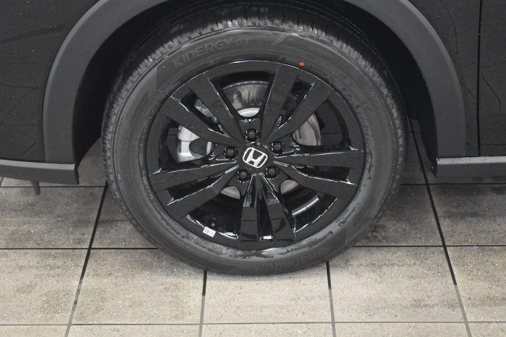 new 2026 Honda HR-V car, priced at $30,950