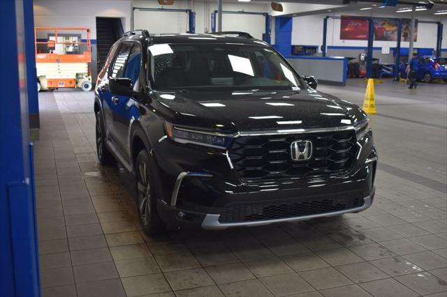 new 2025 Honda Pilot car, priced at $51,050