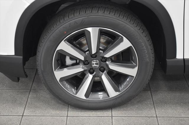 new 2025 Honda Pilot car, priced at $48,985