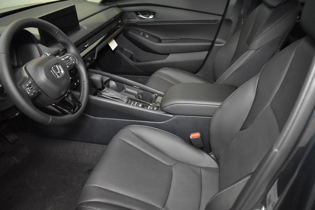 new 2025 Honda Accord Hybrid car, priced at $36,135