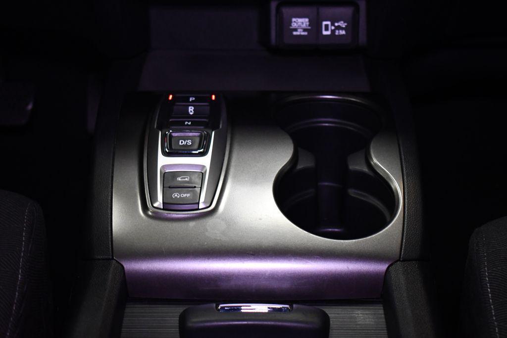 used 2022 Honda Pilot car, priced at $31,950