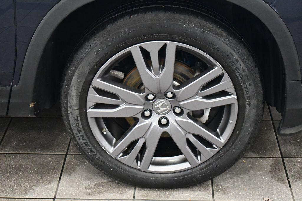 used 2022 Honda Pilot car, priced at $31,950