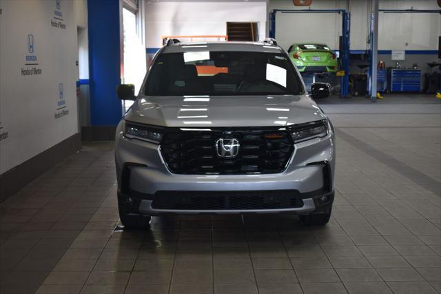 new 2025 Honda Pilot car, priced at $48,850