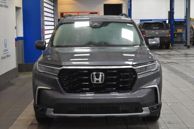 new 2025 Honda Pilot car, priced at $50,550