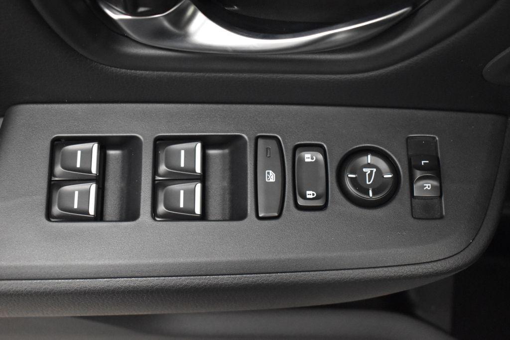 new 2025 Honda Pilot car, priced at $52,280