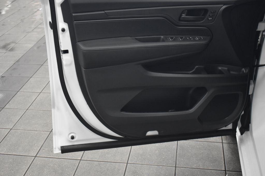 new 2026 Honda Odyssey car, priced at $45,845