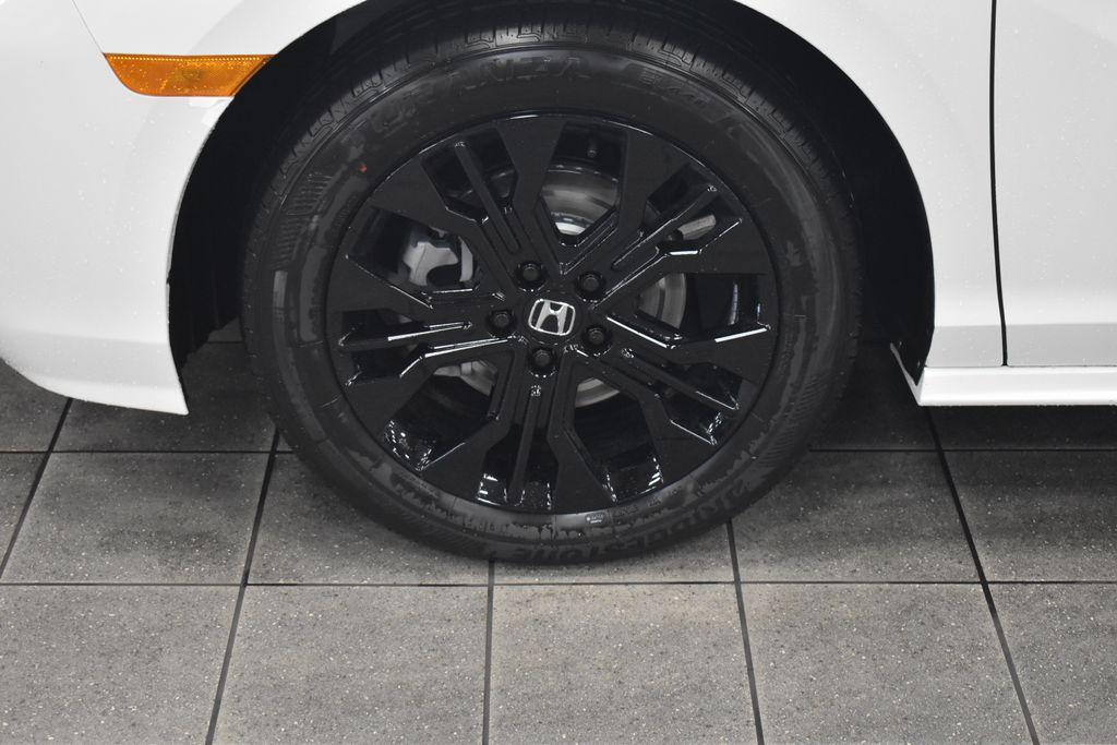 new 2026 Honda Odyssey car, priced at $45,845