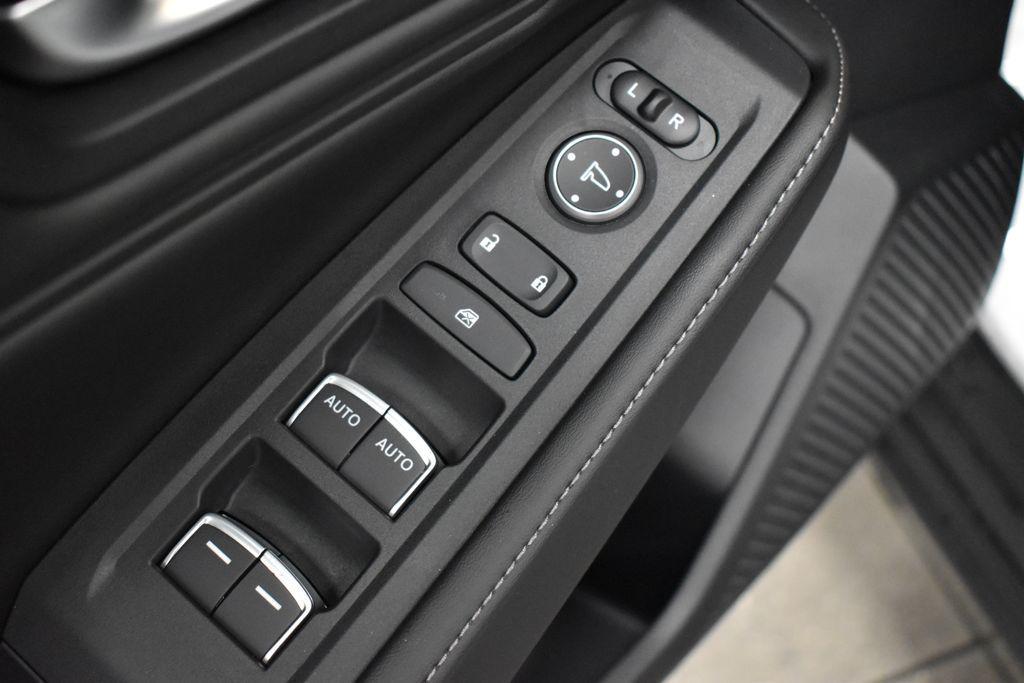 new 2025 Honda Accord Hybrid car, priced at $35,305