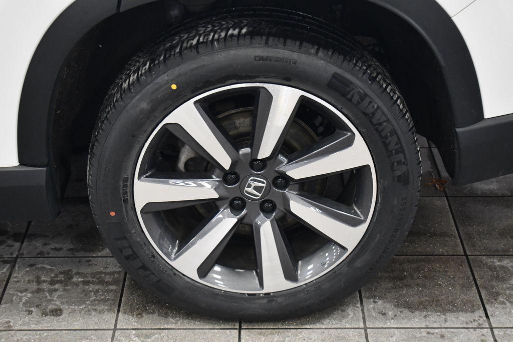 used 2023 Honda Pilot car, priced at $42,350