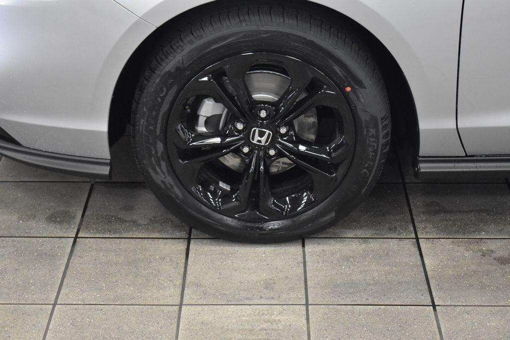 new 2025 Honda Accord car, priced at $30,655