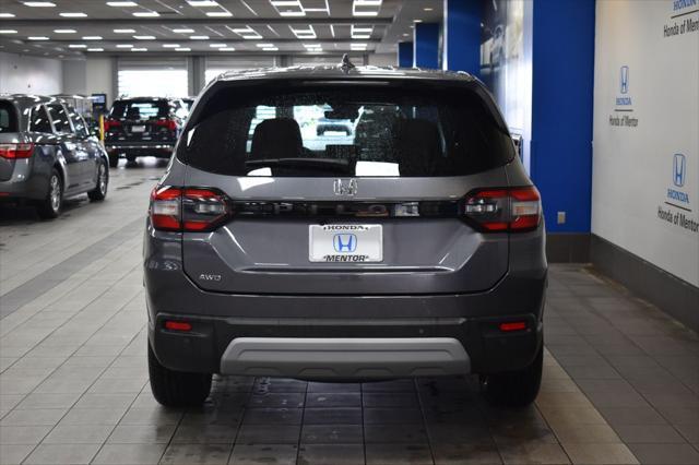 new 2025 Honda Pilot car, priced at $44,550