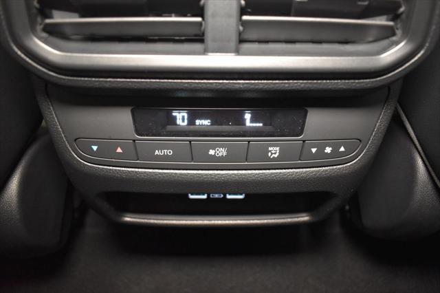 new 2025 Honda Pilot car, priced at $44,550