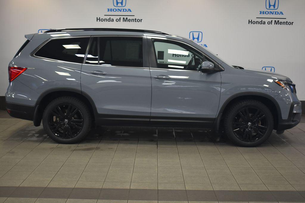 used 2022 Honda Pilot car, priced at $34,550