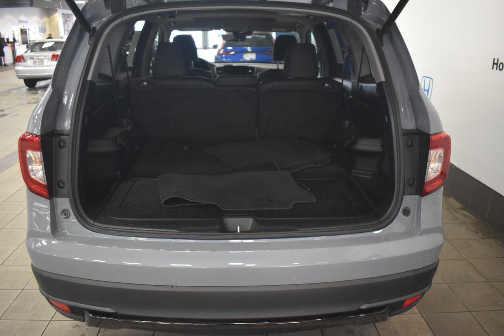 used 2022 Honda Pilot car, priced at $34,550