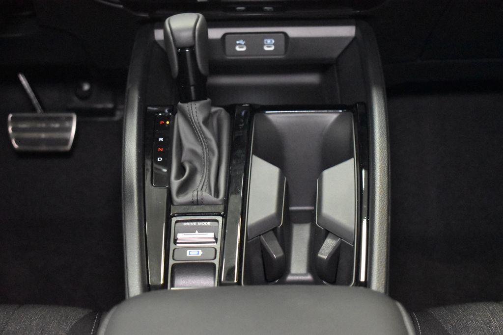 new 2025 Honda Accord Hybrid car, priced at $33,905