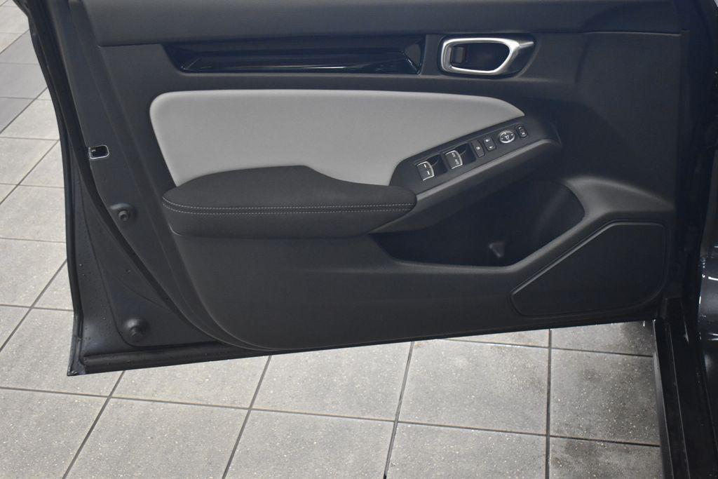 new 2026 Honda Civic Hybrid car, priced at $30,295