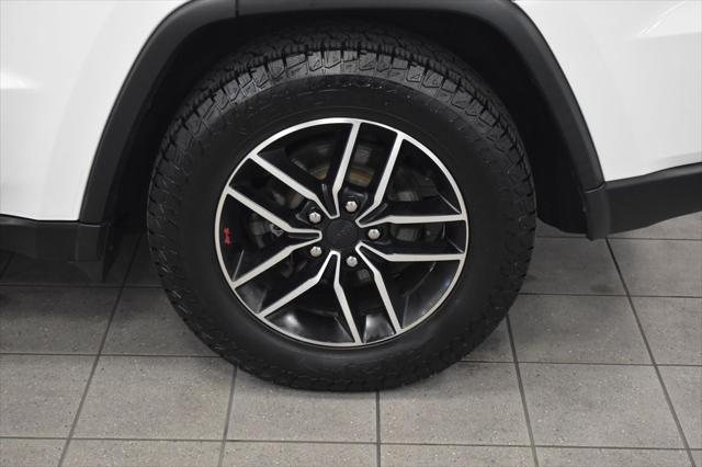 used 2020 Jeep Grand Cherokee car, priced at $23,550