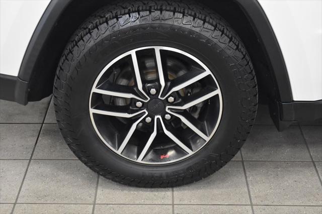 used 2020 Jeep Grand Cherokee car, priced at $23,550
