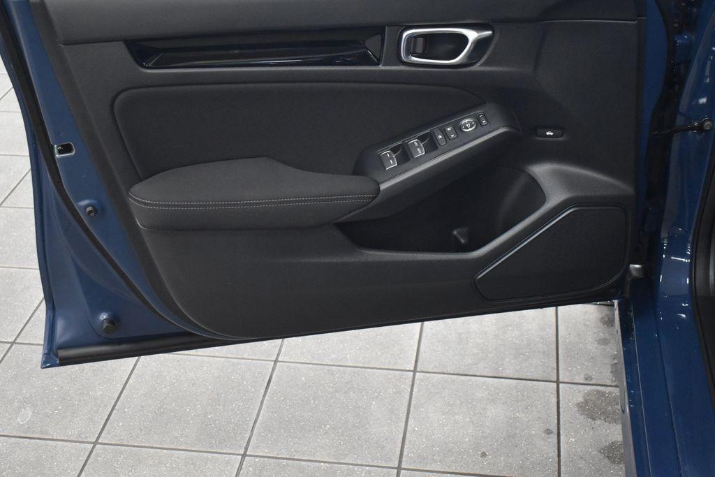 new 2026 Honda Civic Hybrid car, priced at $29,595